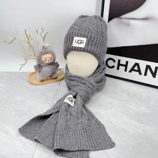 2025.12.17  Super Perfect UGG Scarf Hat 036