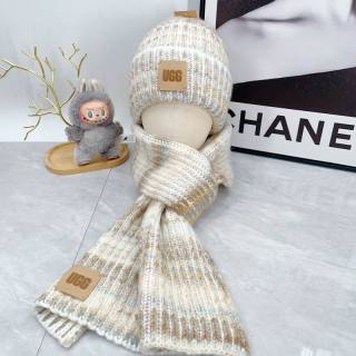 2025.12.17  Super Perfect UGG Scarf Hat 031