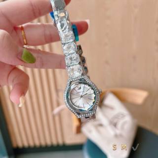 2025.12.31 Swarovski Watch 067