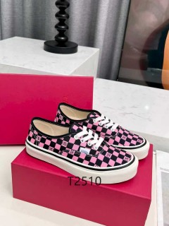 2026.01.13  Super Perfect Valentino Women Shoes Size35-41 737