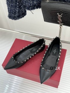 2026.03.12 Super Perfect Valentino Women Shoes Size35-40 759