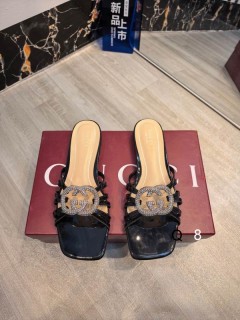 2026.03.30 Super Perfect GUCCI Women Slippers sz35-40 2967