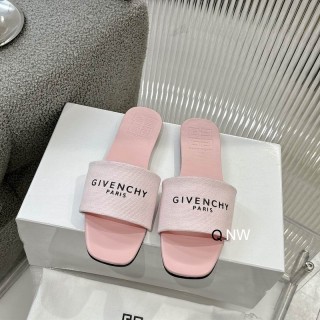 2026.04.17 Super Perfect Givenchy Women Slippers sz35-40 020