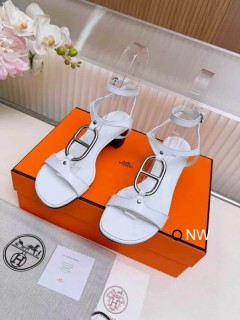 2026.04.17 Super Perfect Hermes Women Sandals sz35-40 425