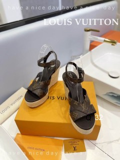2026.04.27 Super Perfect LV Women Sandals size35-40 1154