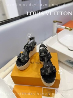 2026.04.27 Super Perfect LV Women Sandals size35-40 1179