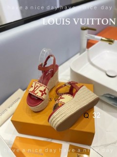 2026.04.27 Super Perfect LV Women Sandals size35-40 1171