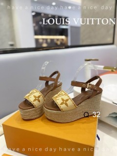 2026.04.27 Super Perfect LV Women Sandals size35-40 1170