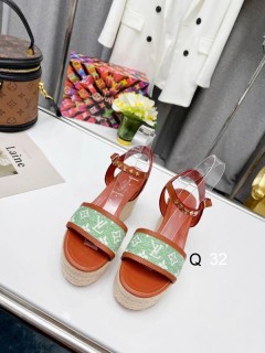 2026.04.27 Super Perfect LV Women Sandals size35-40 1157