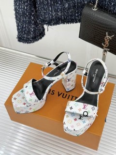 2026.05.13 Super Perfect LV Women Sandals size35-40 1181