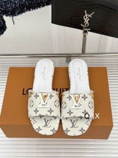 2026.05.13  Super Perfect LV Women Slippers Size35-40 1434
