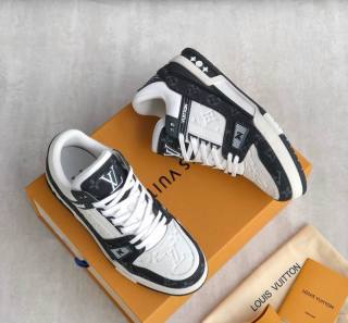 2026.06.09 Super Perfect LV Men Shose sz38-44 6391