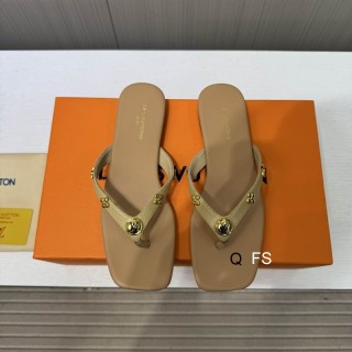 2026.06.09  Super Perfect LV Women Slippers Size35-40 1471