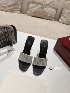 2026.06.09 Super Perfect GUCCI Women Slippers sz35-40 3095