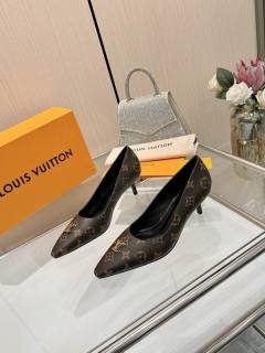 2026.07.25 Super Perfect LV Women Shoes sz35-41 2511