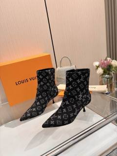 2026.07.25 Super Perfect LV Women Shoes sz35-41 2499