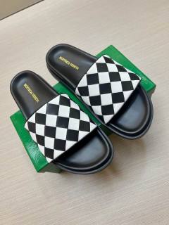 2026.09.28 Super Perfect Bottega Veneta men slippers size38-45 070