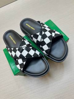 2026.09.28 Super Perfect Bottega Veneta men slippers size38-45 067