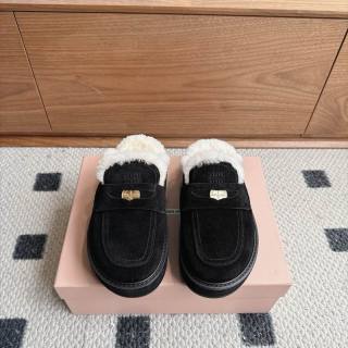 2026.09.28 Super Perfect MiuMiu Women Slippers sz35-40 572