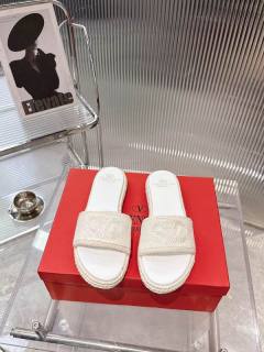 2026.09.28 Super Perfect Valentino Women Slippers Size35-41 338