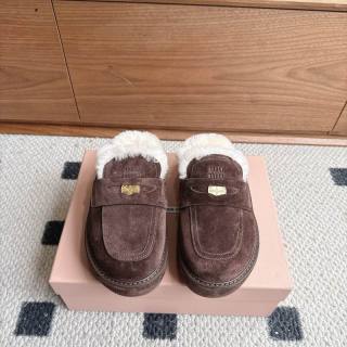 2026.09.28 Super Perfect MiuMiu Women Slippers sz35-40 574