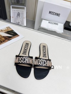 2024.12.11 Super Perfect Moschino Women Slippers sz35-40 027