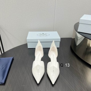 2024.12.11 Super Perfect Prada Women Slippers sz35-40 389