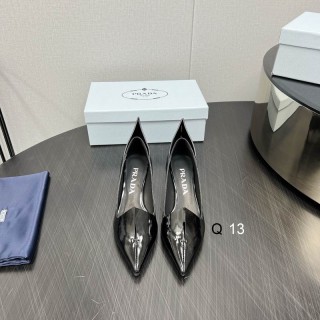 2024.12.11 Super Perfect Prada Women Slippers sz35-40 400