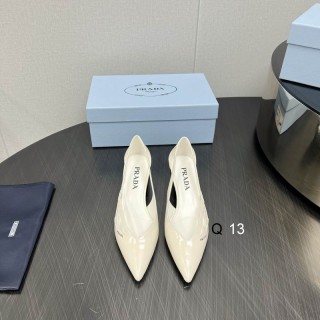 2024.12.11 Super Perfect Prada Women Slippers sz35-40 383