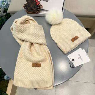 2025.01.16 Moncler Scarf Hat Gloves 054