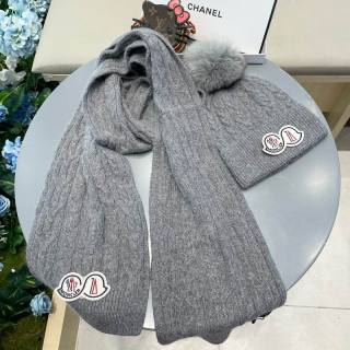 2025.01.16 Moncler Scarf Hat Gloves 058