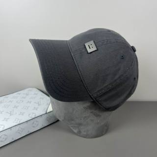 2025.2.11 Super Perfect Acne Hat 126