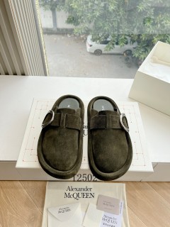 2025.02.18 Super Perfect Alexander McQueen Women Slippers sz35-40 150