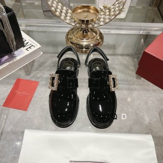 2025.02.18 Super Perfect Roger Vivier Women Shoes Size35-40 006