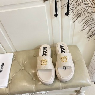 2025.03.03 Super Perfect Moschino Women Slippers sz35-40 033