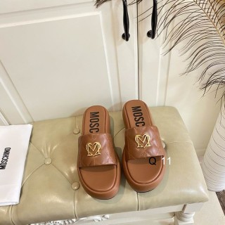 2025.03.03 Super Perfect Moschino Women Slippers sz35-40 034