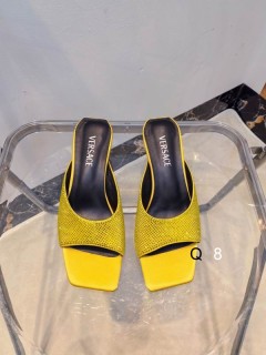 2025.03.03 Super Perfect Versace Women Slippers size35-40 140