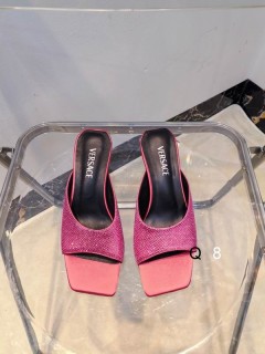 2025.03.03 Super Perfect Versace Women Slippers size35-40 145