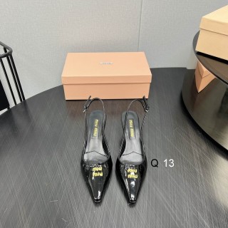 2025.03.07 Super Perfect MiuMiu Women Shoes sz35-40 245