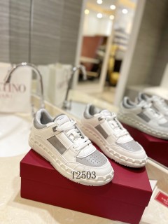 2025.03.07 Super Perfect Valentino Women Shoes Size35-41 519