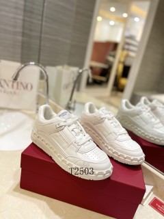 2025.03.07 Super Perfect Valentino Women Shoes Size35-41 520