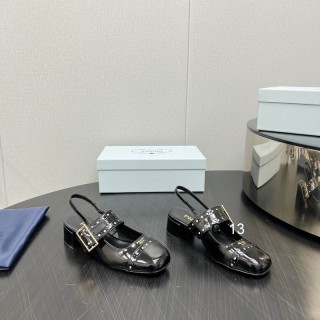 2025.03.07  Super Perfect Prada Women Slippers sz35-40 412