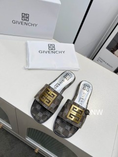 2025.03.11 Super Perfect Givenchy Women Slippers sz35-40 011