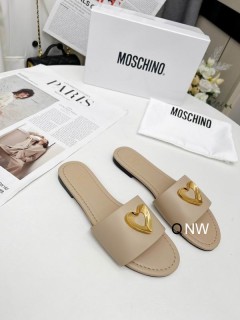 2025.03.11 Super Perfect Moschino Women Slippers sz35-40 039