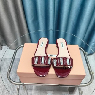 2025.03.18 Super Perfect MiuMiu Women Slippers sz35-40 365