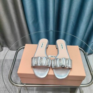 2025.03.18 Super Perfect MiuMiu Women Slippers sz35-40 366