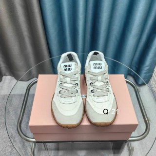 2025.03.18 Super Perfect MiuMiu Women Shoes sz35-40 856