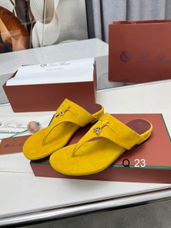 2025.03.18 Super Perfect Loro Piana Women Slippers sz35-40 016