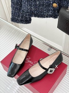 2025.03.28 Super Perfect RV Women Shoes size35-40 123