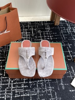 2025.04.02  Super Perfect Loro Piana Women Slippers sz35-41 027